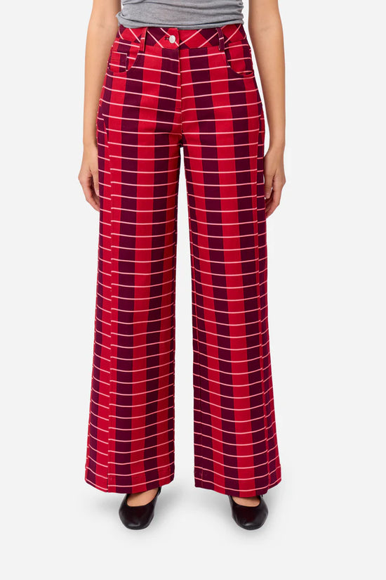 Effortless Chic Wide-Leg Trousers