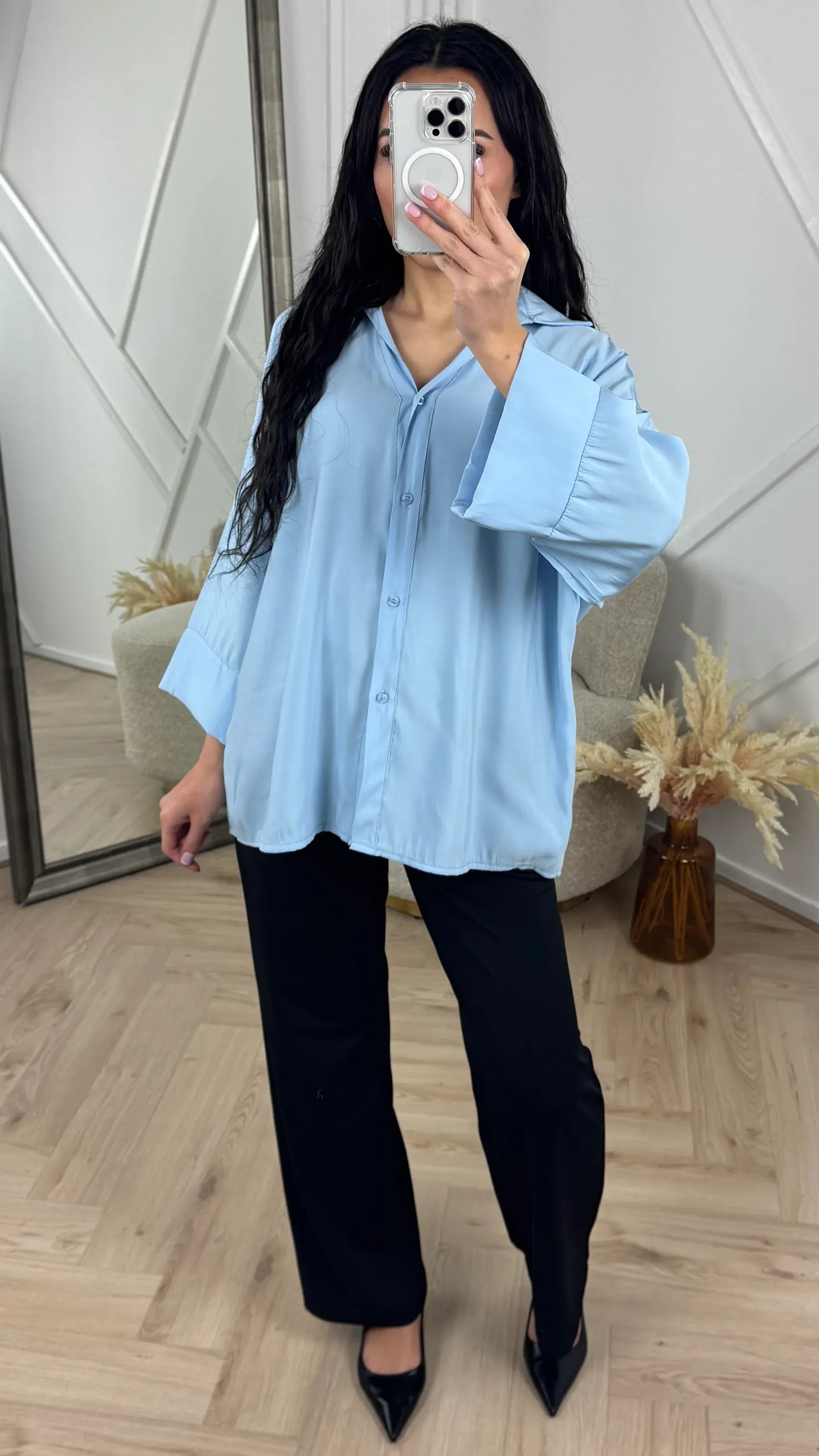 Relaxed Button - Down Blouse - Leeylaa