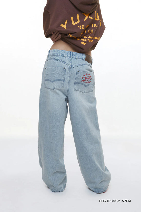 Effortlessly Stylish High-Waisted Denim Pants