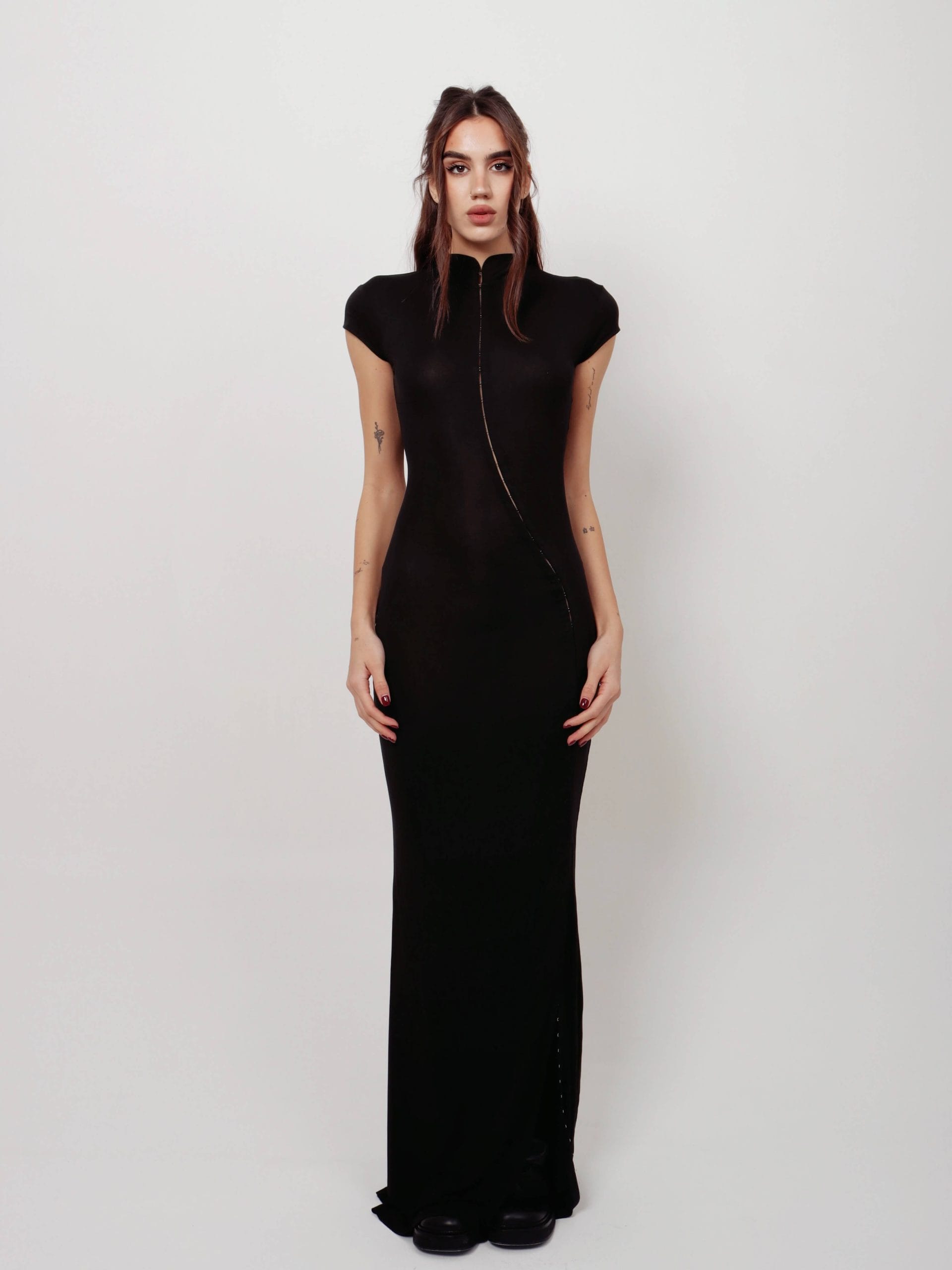 Sleek Cutout Maxi Dress – Leeylaa Sleek Cutout Maxi Dress – Leeylaa