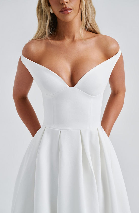 Bardot Elegance Midi