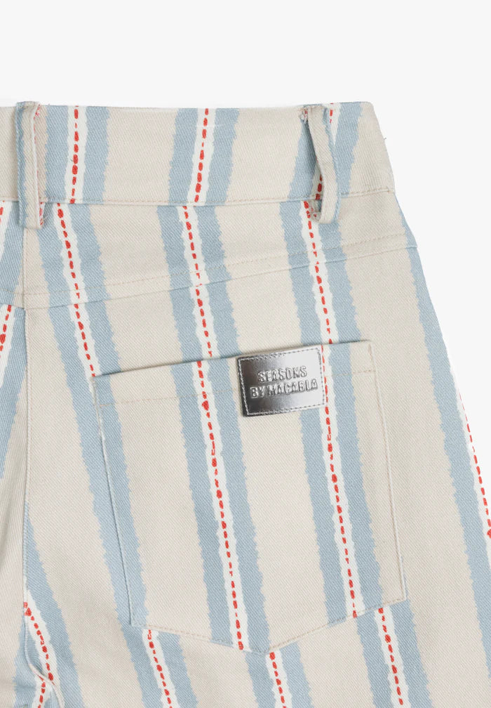 Effortless Chic Wide-Leg Trousers