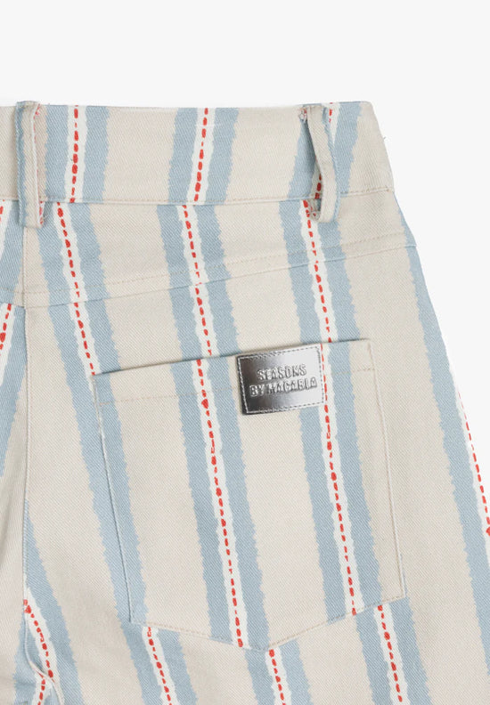 Effortless Chic Wide-Leg Trousers