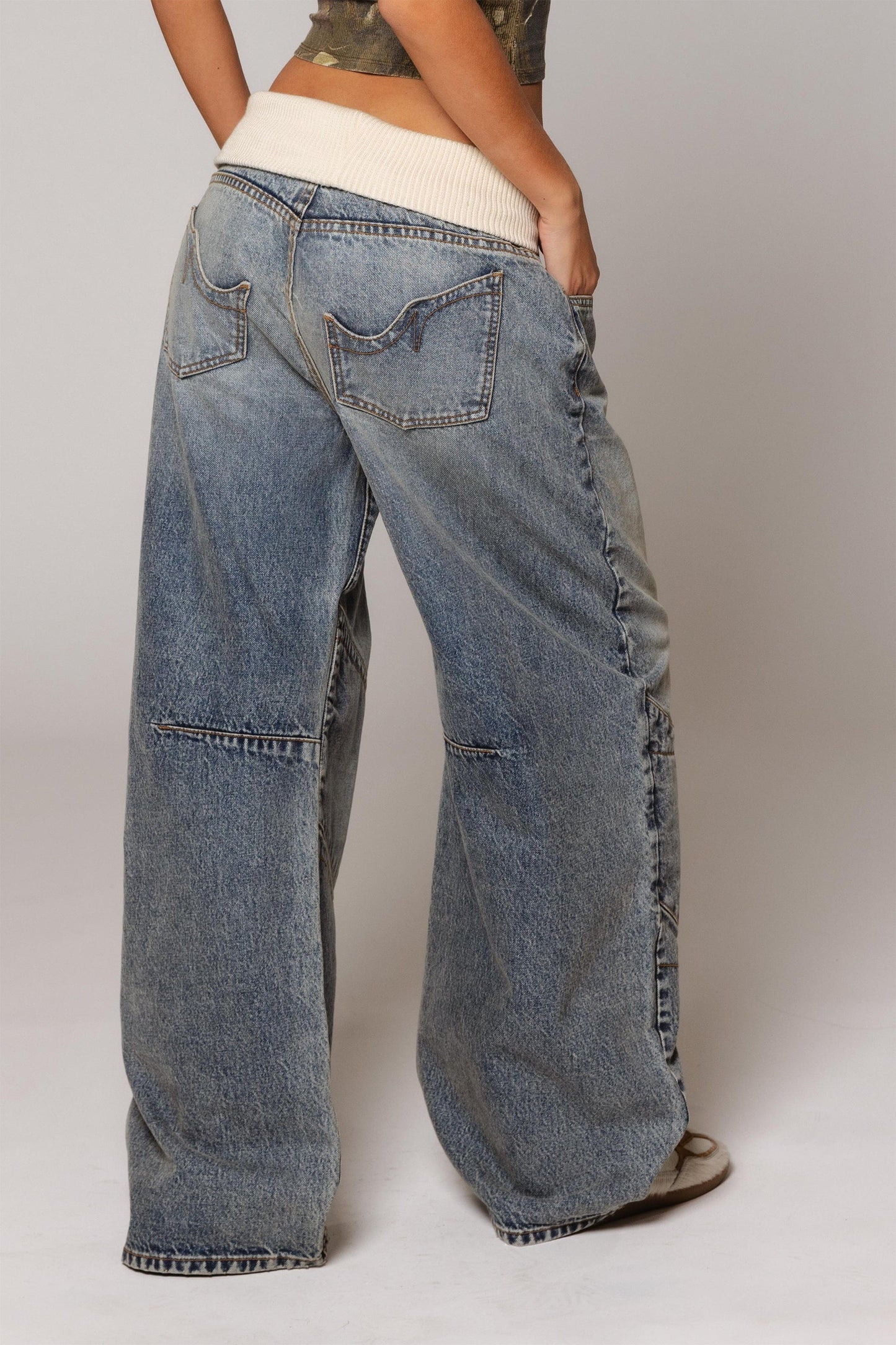 Soft Motion Jeans - Leeylaa